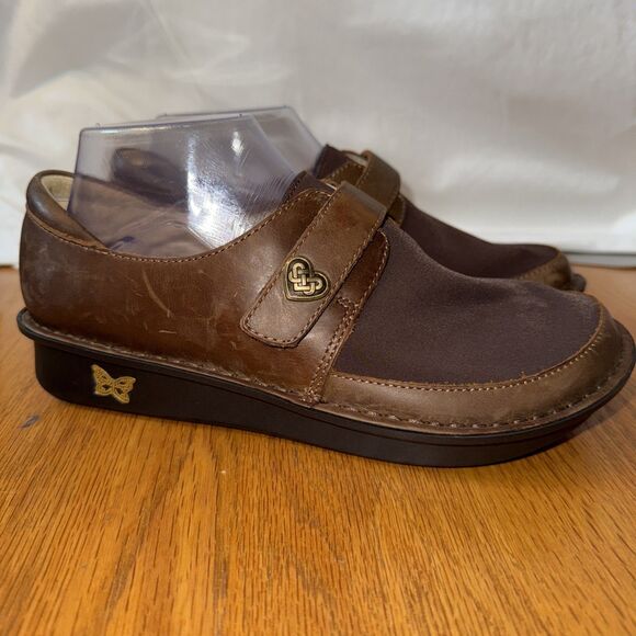 Alegria Clogs Women 8 Maroon Gold Hook N Loop Comfort Logo EUR 38 - Picture 1 of 7